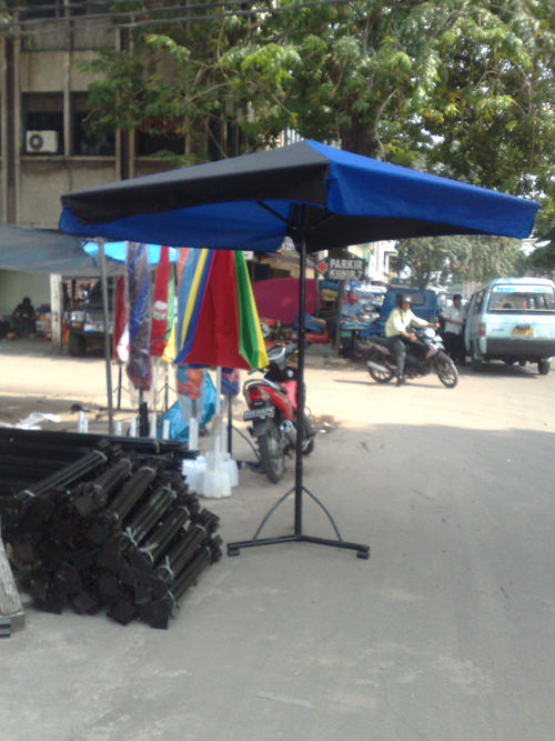 PAYUNG KOTAK
